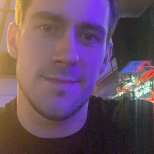 Meet your Posher, Todd